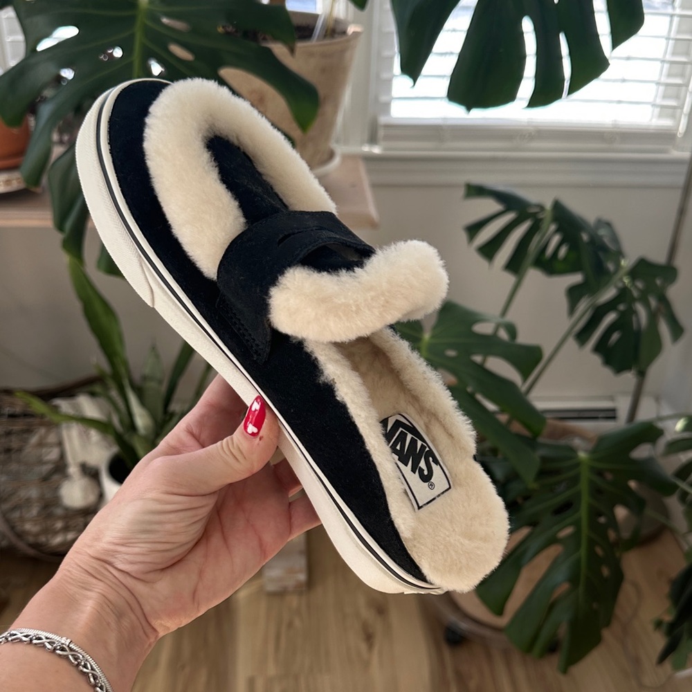 Vans Women's Cozy Black and Cream  Mules Sneakers W10.5 - Picture 8 of 9